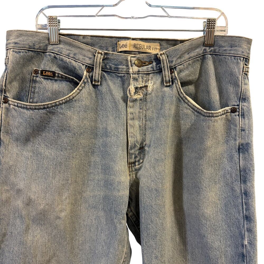 Vintage Lee Men’s Regular Fit Distressed Denim Jeans 36x29 Light Wash Grunge - Picture 4 of 8